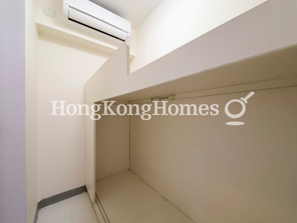 Maid's Room — 東山臺12號，東半山