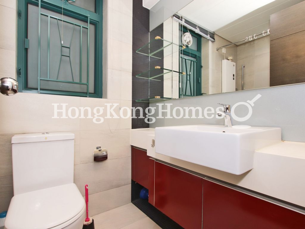 Guest Bathroom — 嘉亨灣 06座，鰂魚涌