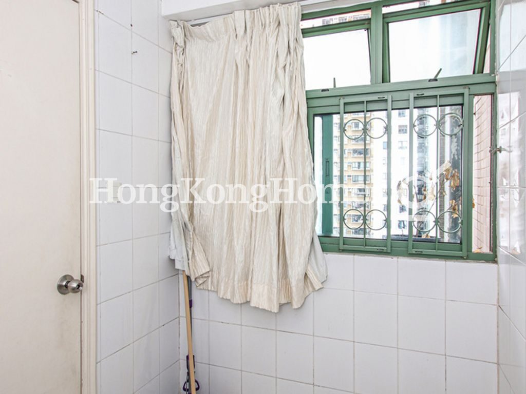 Maid's Room — Robinson Place - Block 01, Mid-levels West