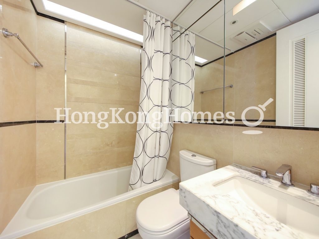 Guest Bathroom — Lexington Hill，西環堅尼地城