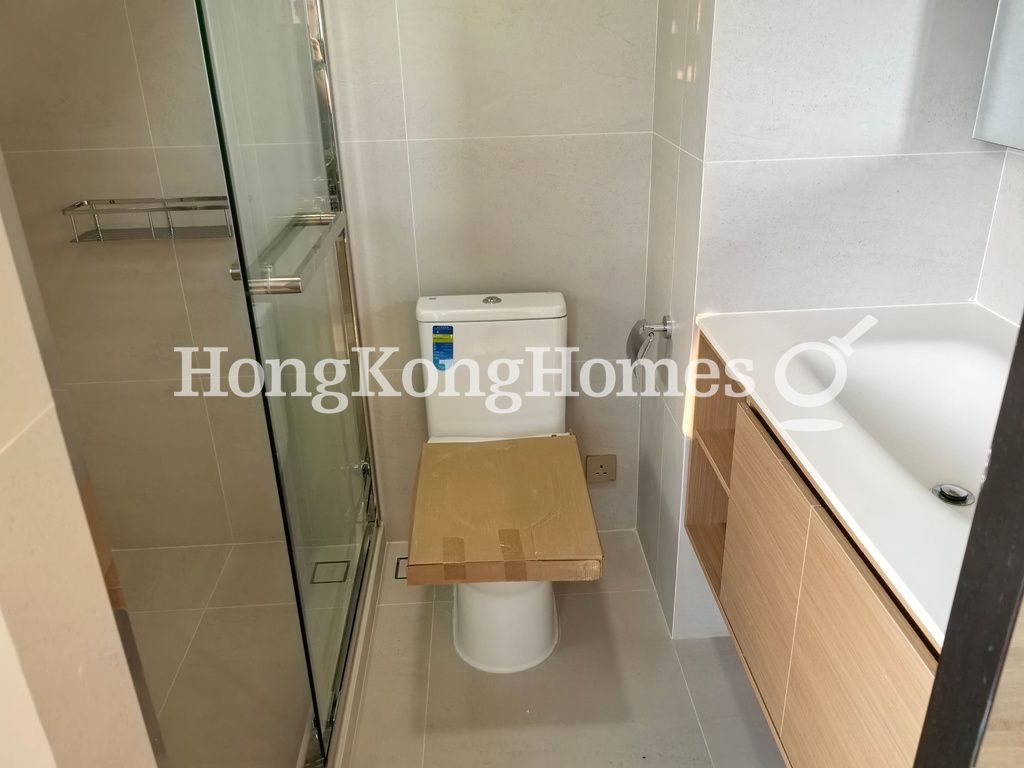 Master Bathroom — 碧荔臺，薄扶林