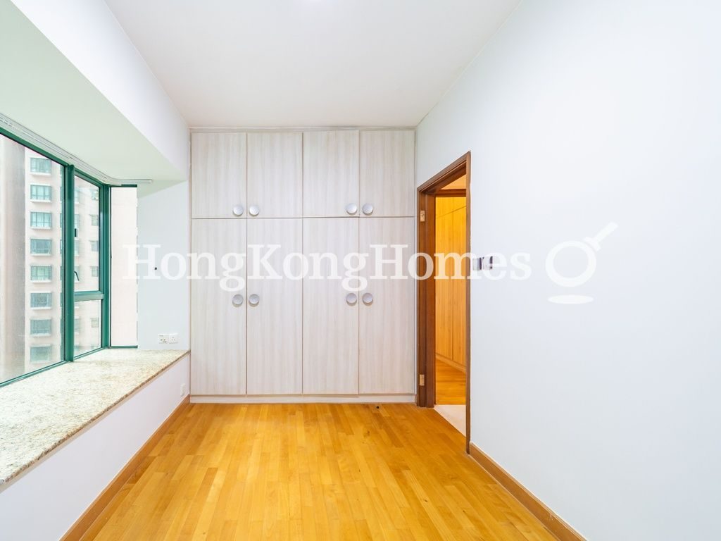 Second Bedroom — Hillsborough Court - Block 01, Mid-levels Central