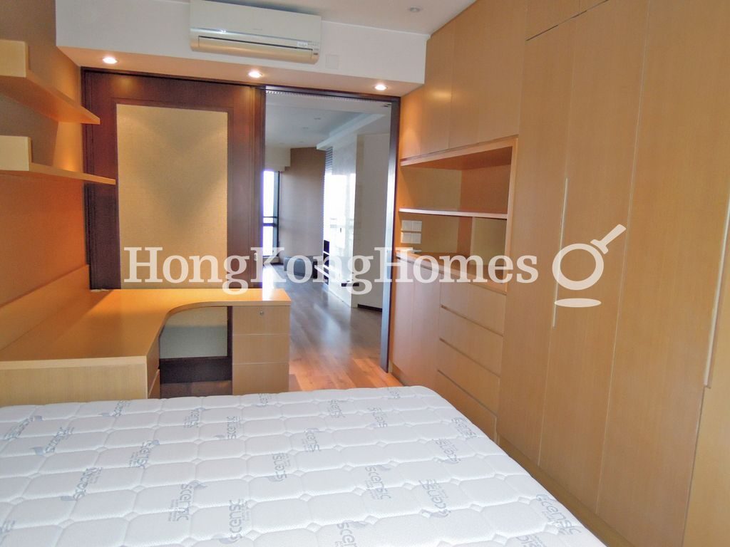 Built-in Wardrobe in Second Bedroom — 浪琴園 - 第01座，大潭
