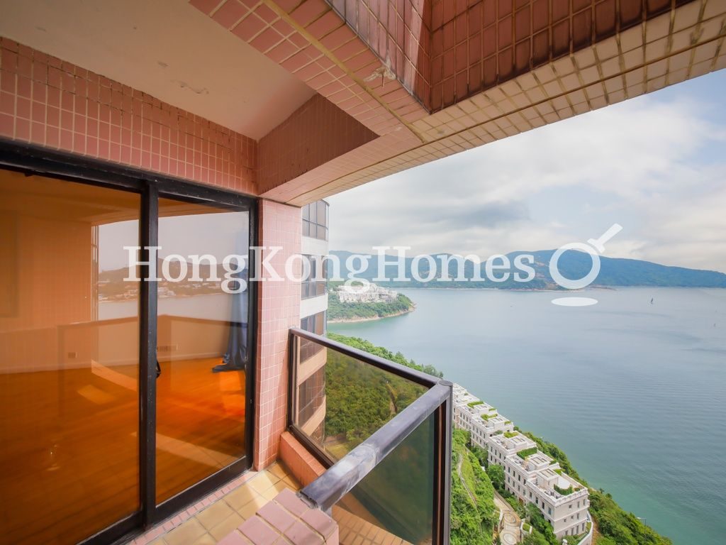 Balcony off Living and Dining Room — 浪琴園 - 第05座，大潭