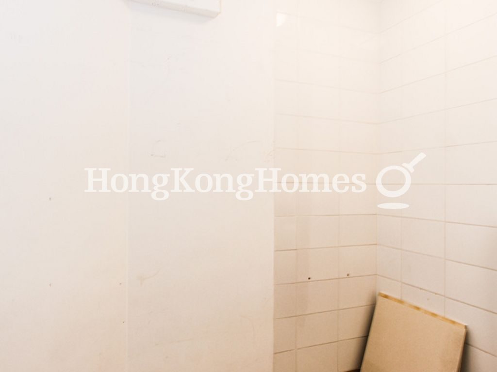Storeroom — The Waterfront - Block 01, Tsim Sha Tsui