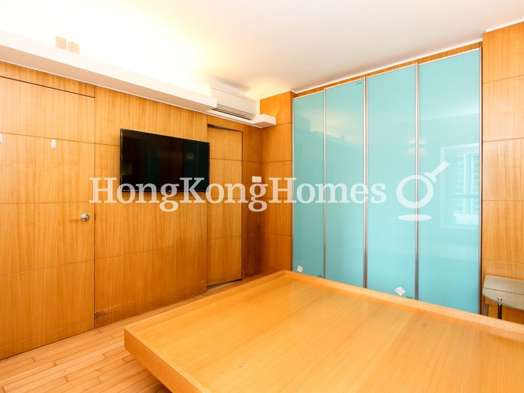 Master Bedroom — The Waterfront - Block 01, Tsim Sha Tsui