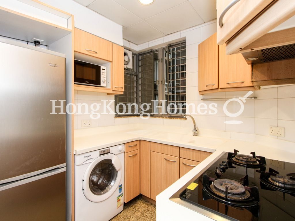 Kitchen — The Waterfront - Block 01, Tsim Sha Tsui