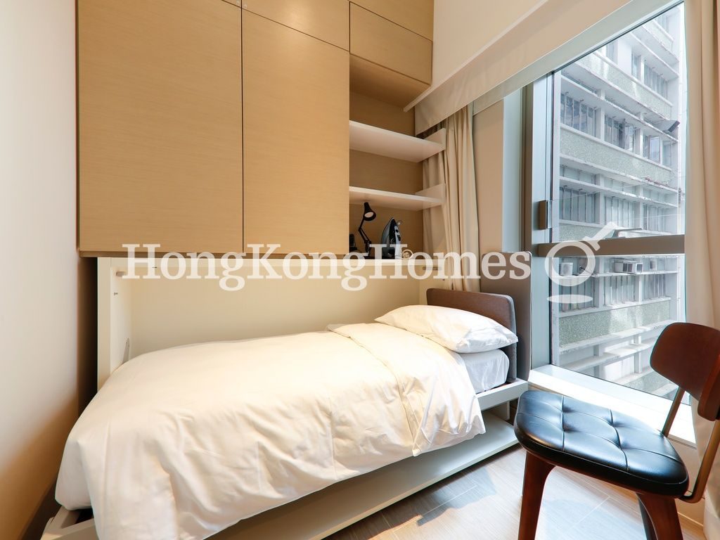 Second Bedroom — 本舍，西半山