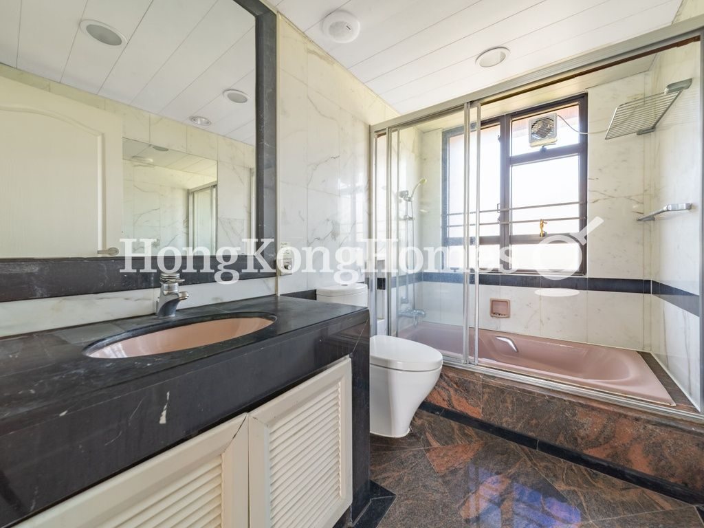 Master Bathroom — 浪琴園 - 第05座，大潭
