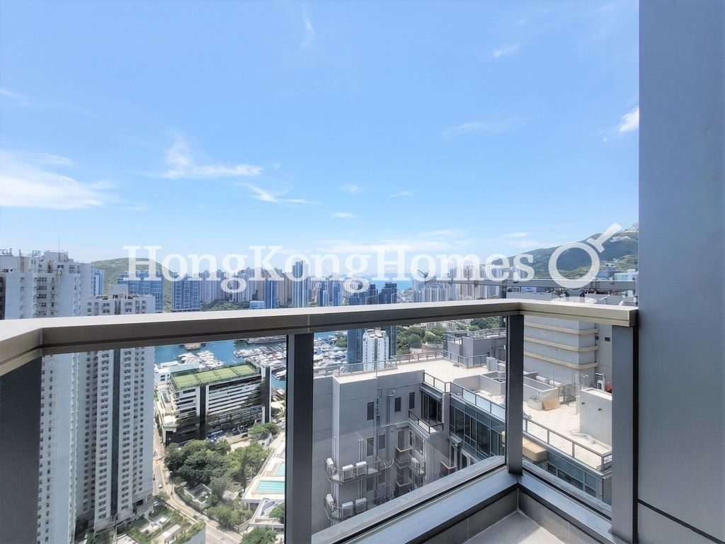 Balcony off Living and Dining Room — 港島南岸 - 第 2期 揚海 - 第 2A座，黃竹坑