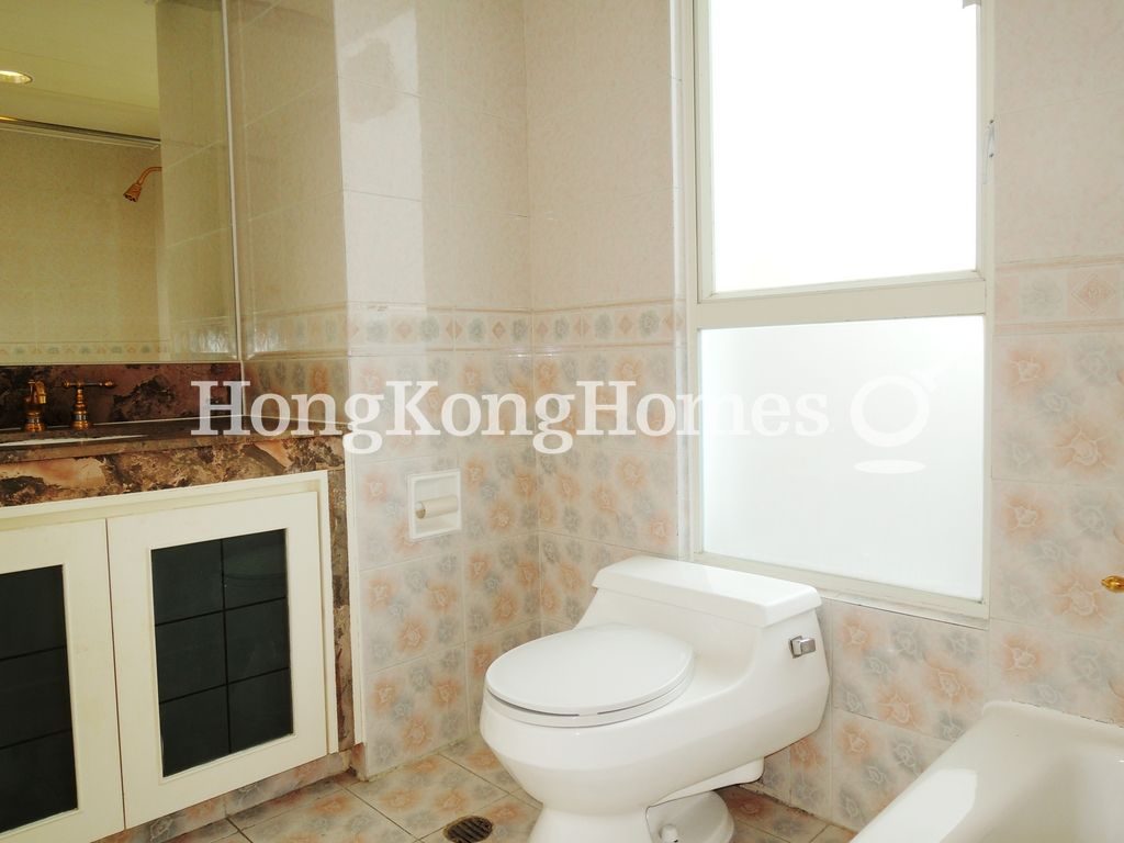 Guest Bathroom — 紅山半島 - 第03座，大潭