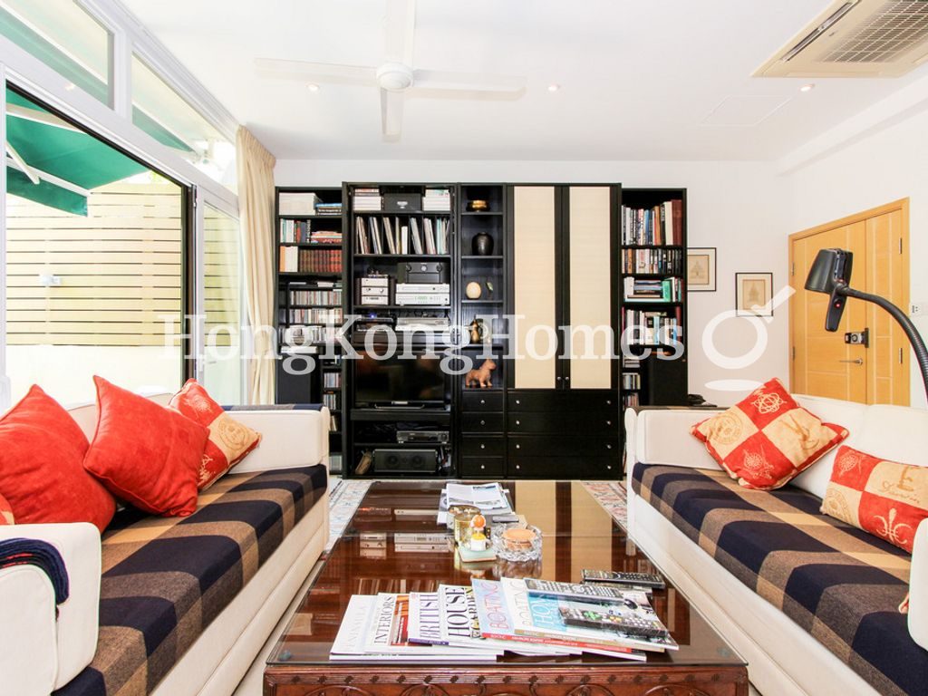 Living and Dining Room — Acacia Villa, Cheung Sha