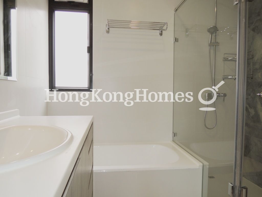 Guest Bathroom — 柏寧頓花園，西貢