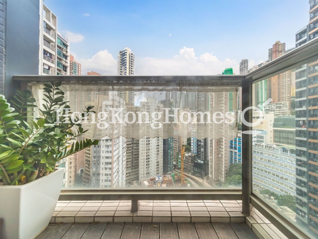 Balcony off Living and Dining Room — 西浦，上環
