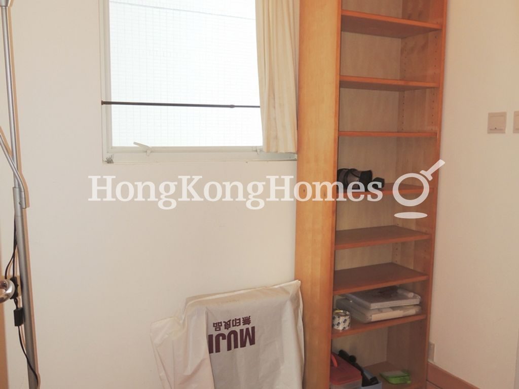 Maid's Room — The Orchards - Tower 01, Quarry Bay