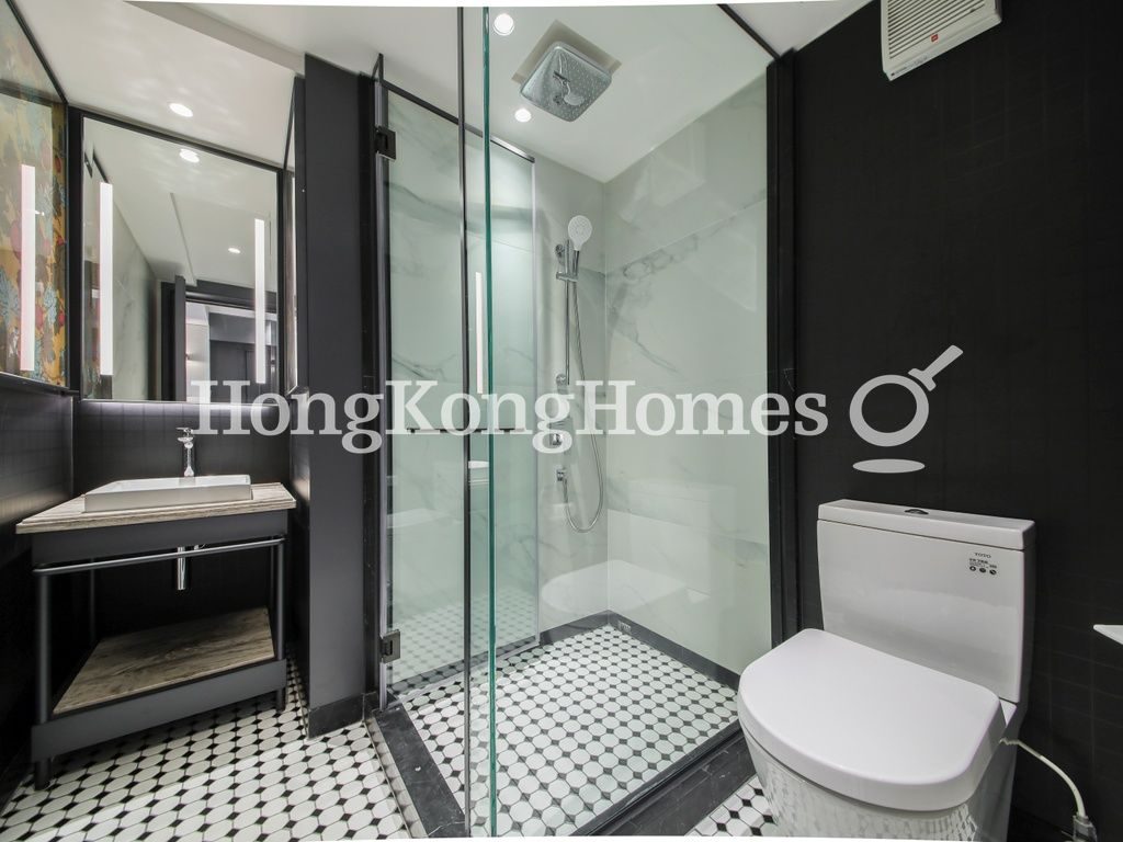 Guest Bathroom — The Hayworth by V，銅鑼灣