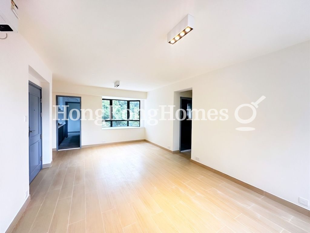 Living and Dining Room — South Bay Gardens - Block C, Repulse Bay