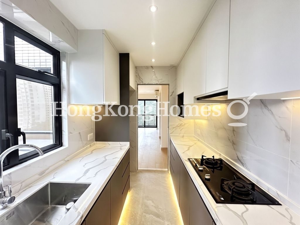 Kitchen — South Bay Gardens - Block C, Repulse Bay