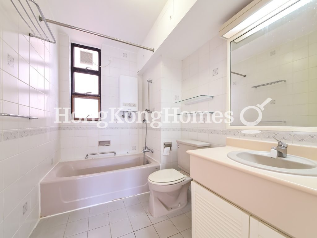 Master Bathroom — 樂活臺，跑馬地
