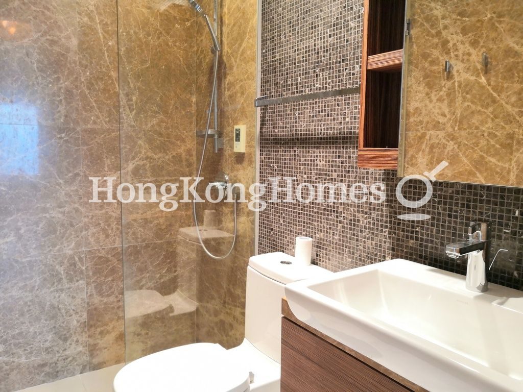 Guest Bathroom — 維壹，西環堅尼地城