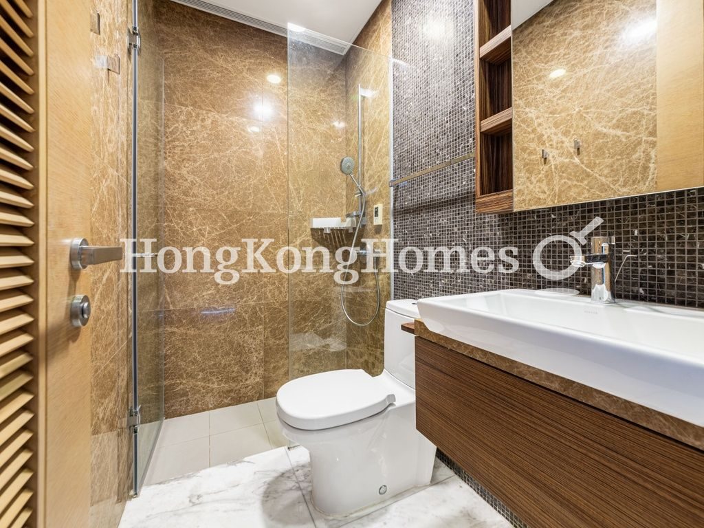 Guest Bathroom — Harbour One, Western / Kennedy Town