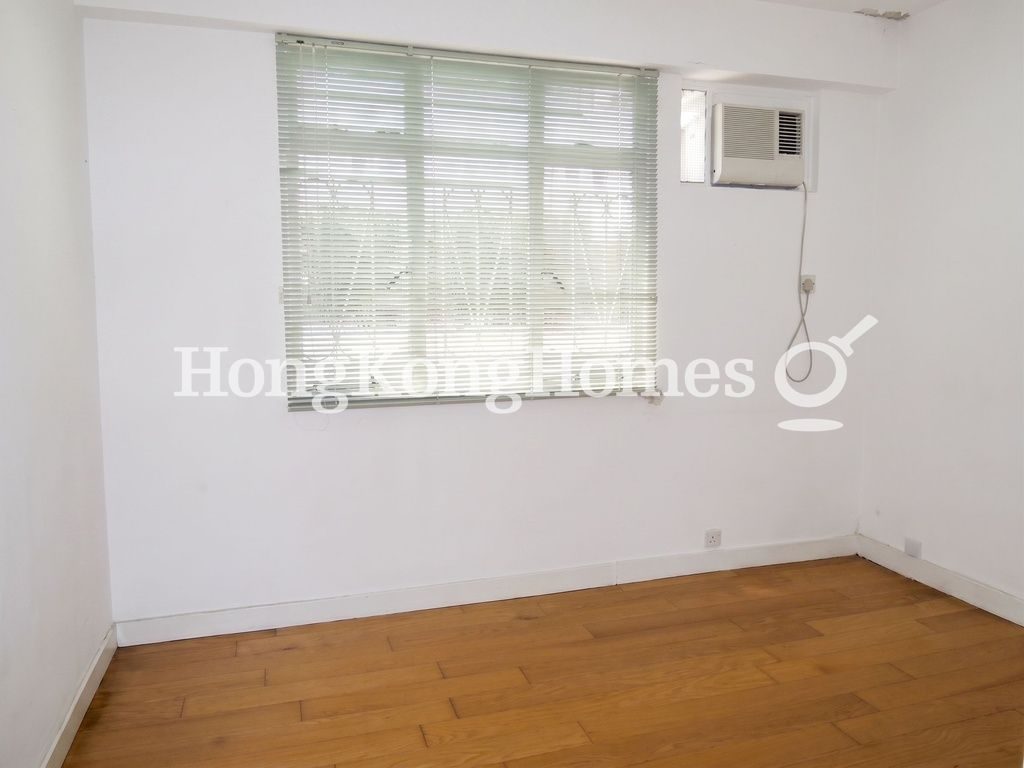 Second Bedroom — 東山臺 24號，東半山
