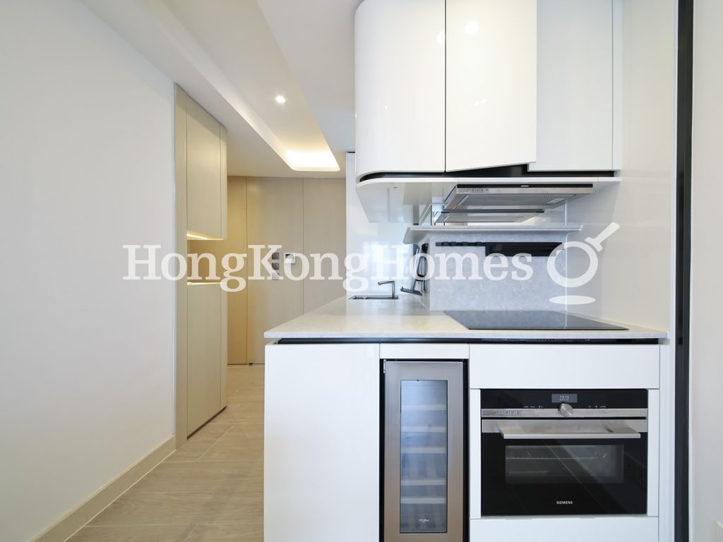 Open Kitchen — TownPlace SOHO, Mid-levels West