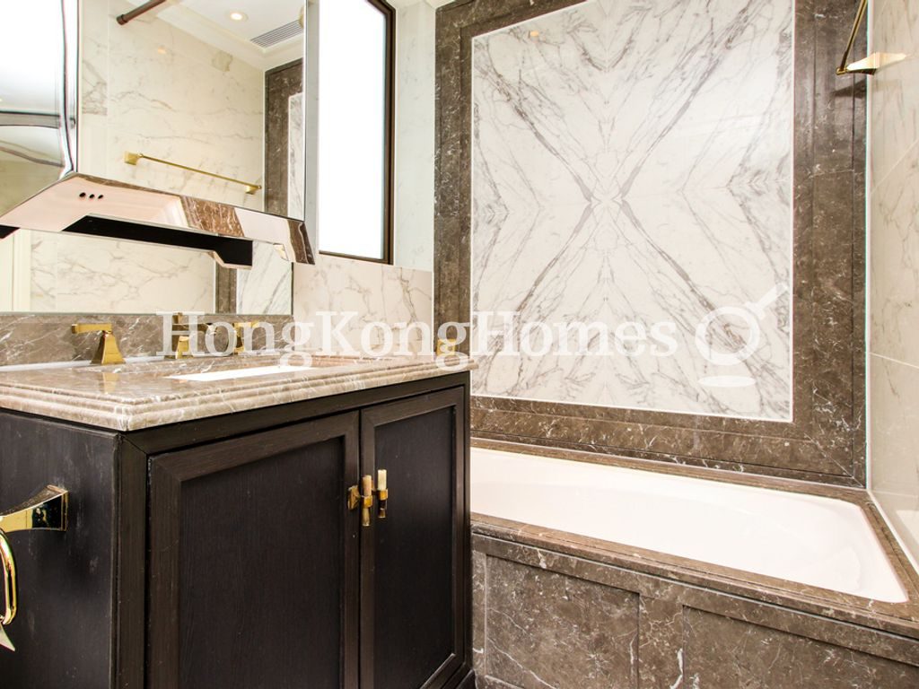 Guest Bathroom — Castle One, Mid-levels West