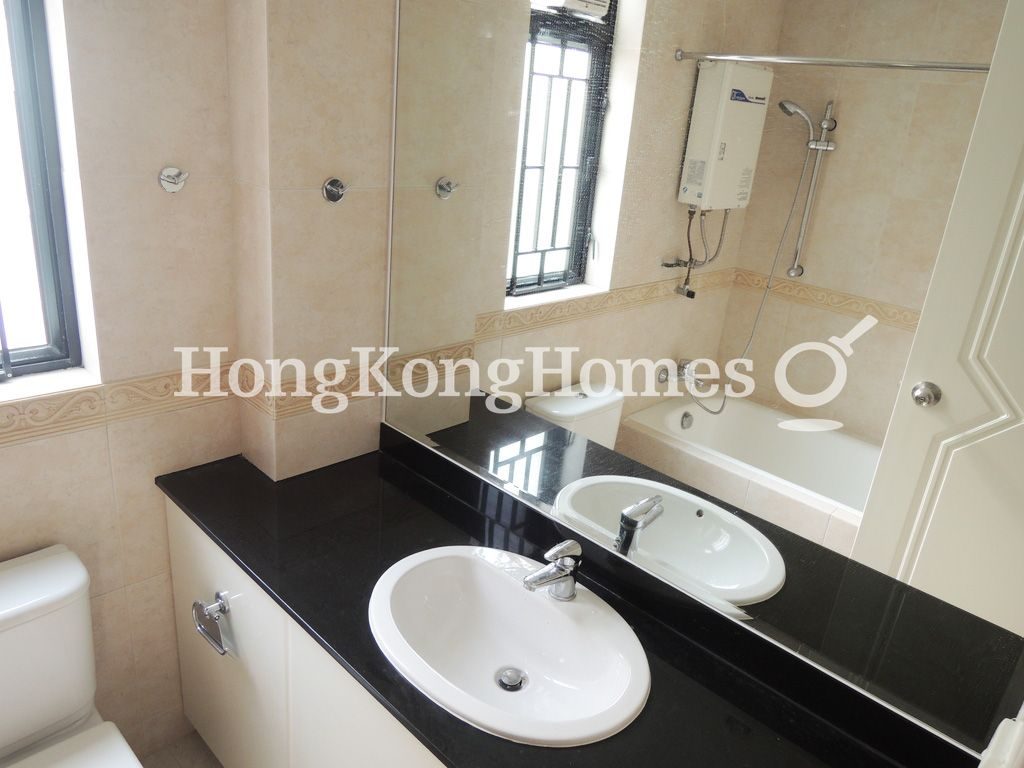 Master Bathroom — 早禾居洋房，西貢