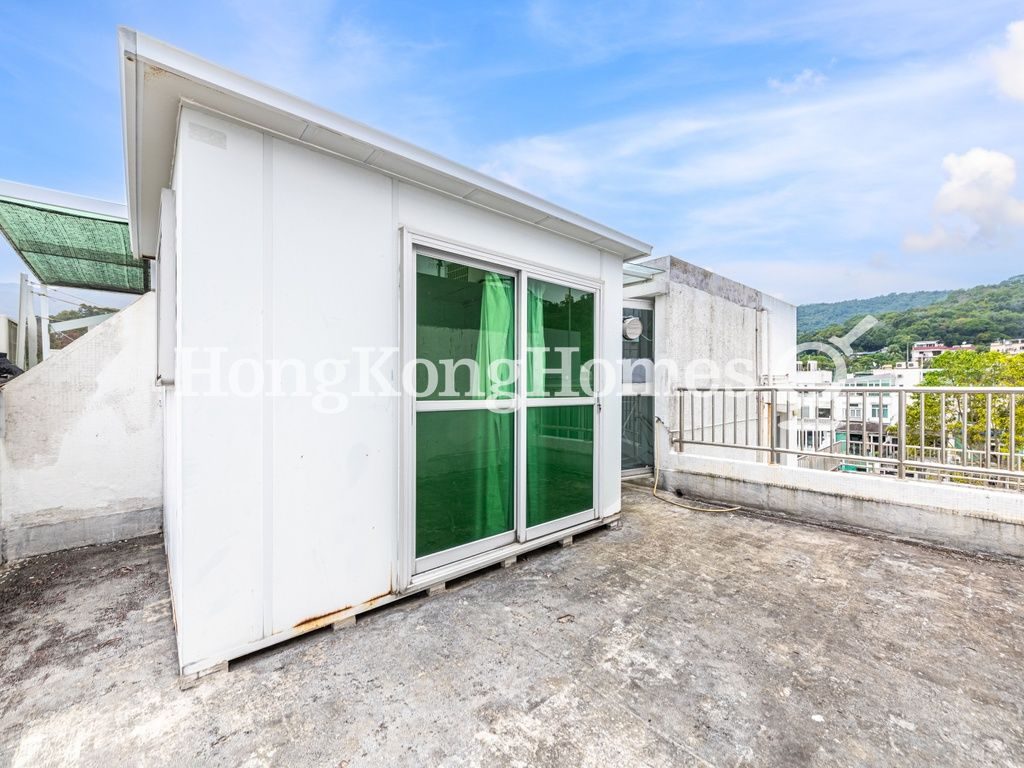Private Roof Terrace — 匡湖居 02期，西貢