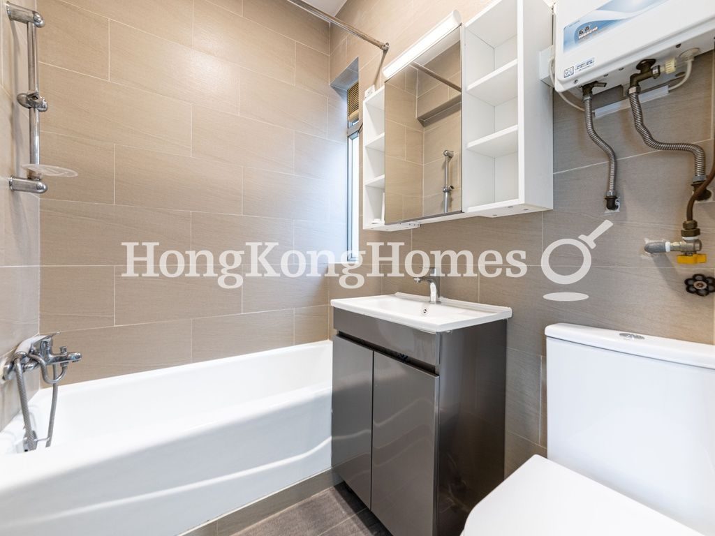 Master Bathroom — 匡湖居 02期，西貢