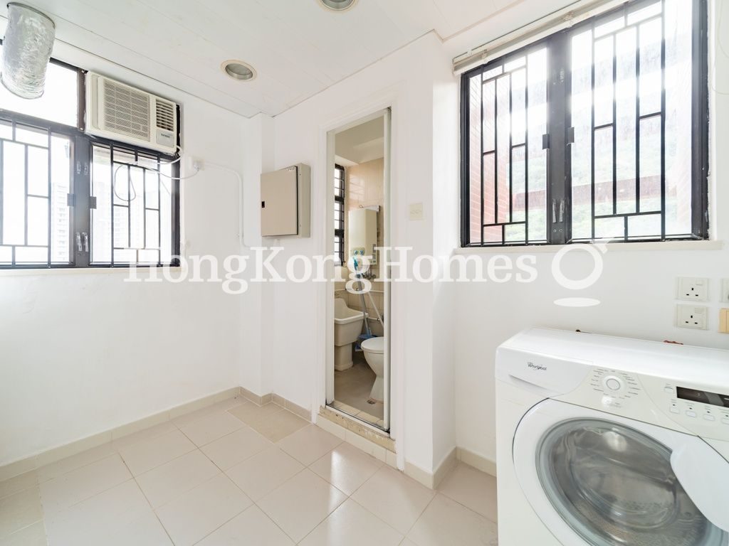 Maid's Room — The Brentwood, Repulse Bay