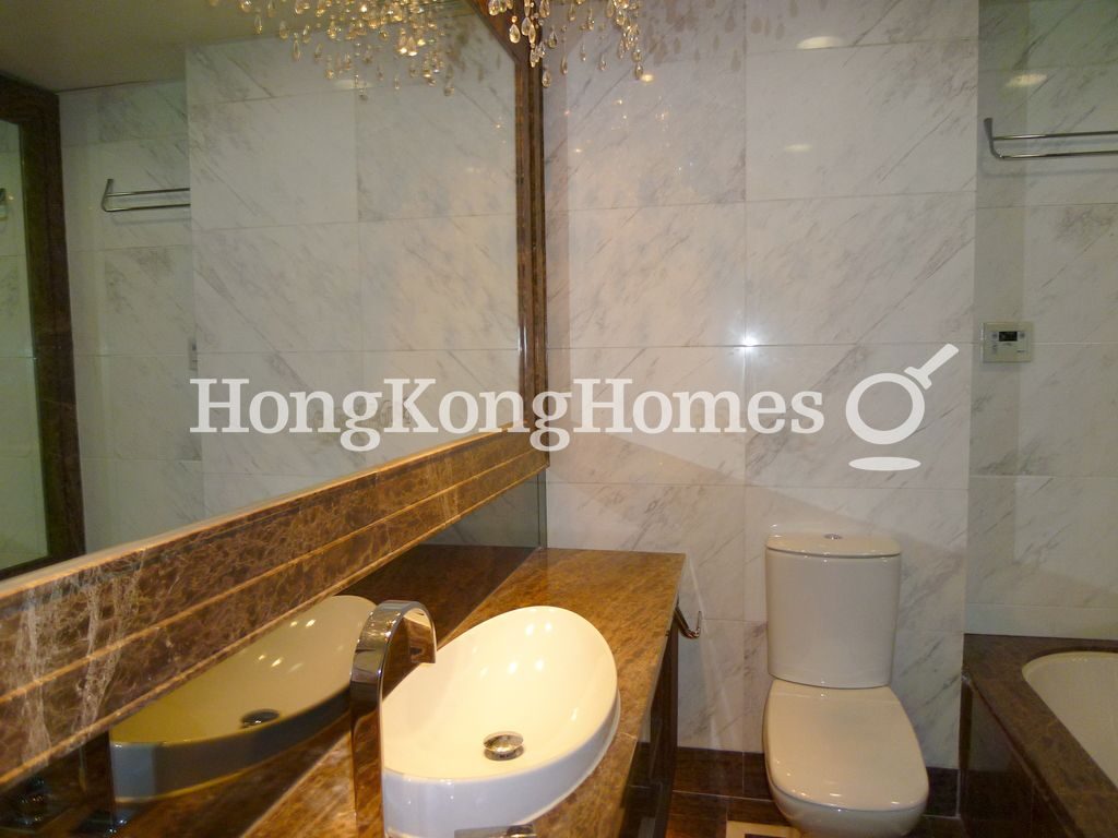 Master Bathroom — 海珀名邸，東涌