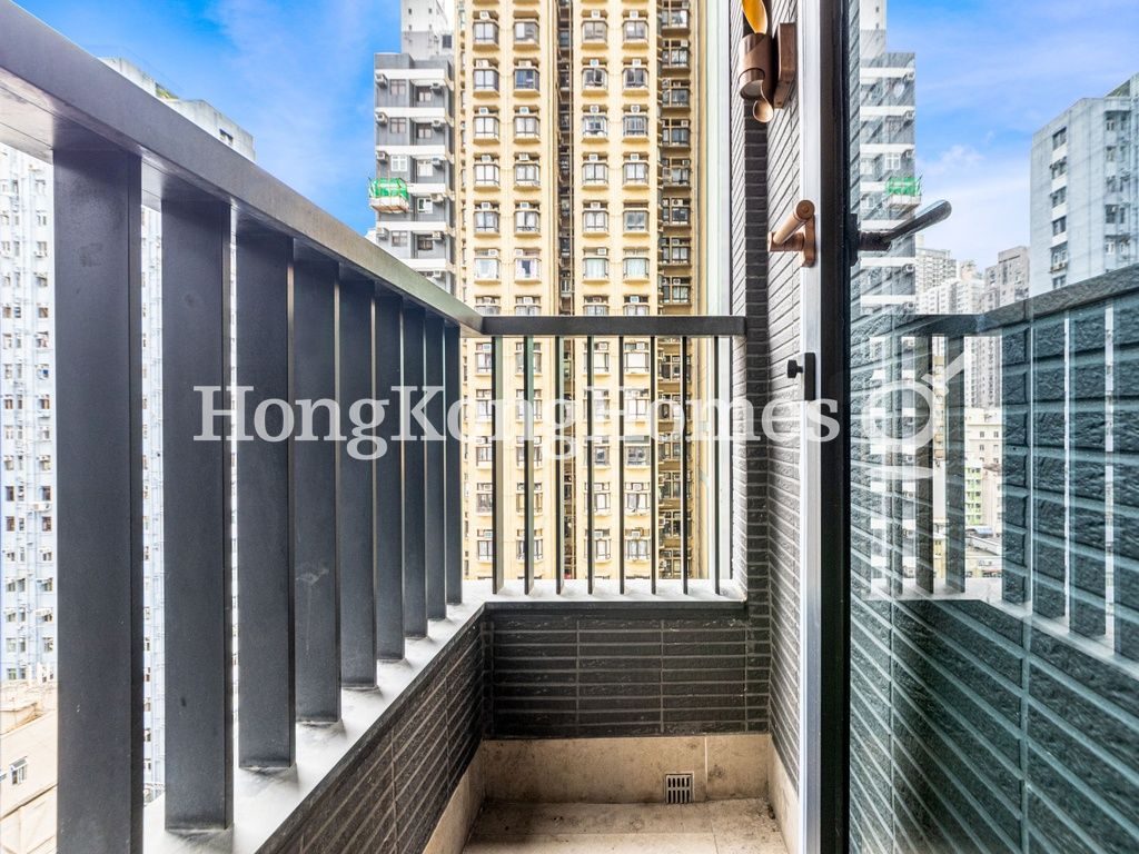 Balcony off Bedroom — 瑧璈，西營盤