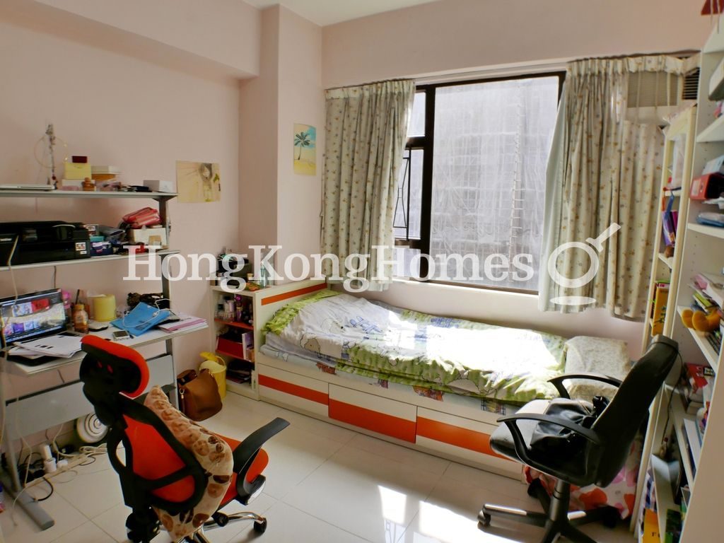 Third Bedroom — 金輝大廈，東半山