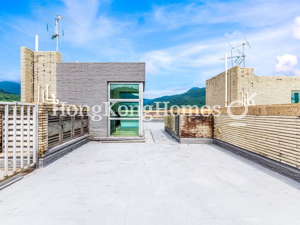 Private Roof Terrace — Royal Bay, Sai Kung