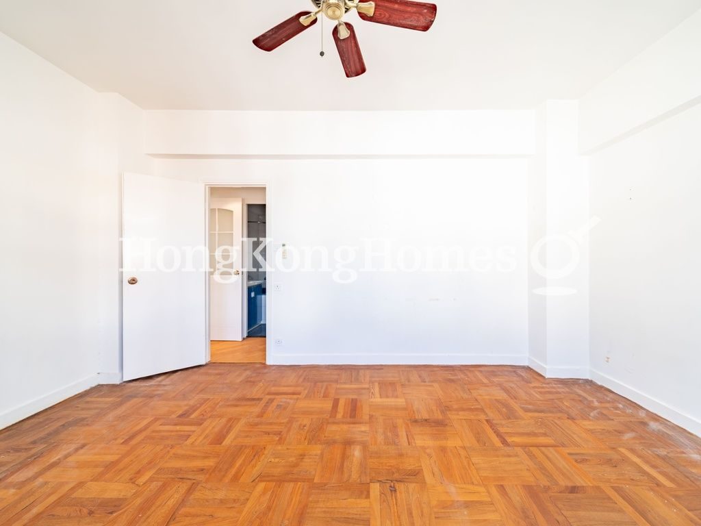 Second Bedroom — 時和大廈，中半山
