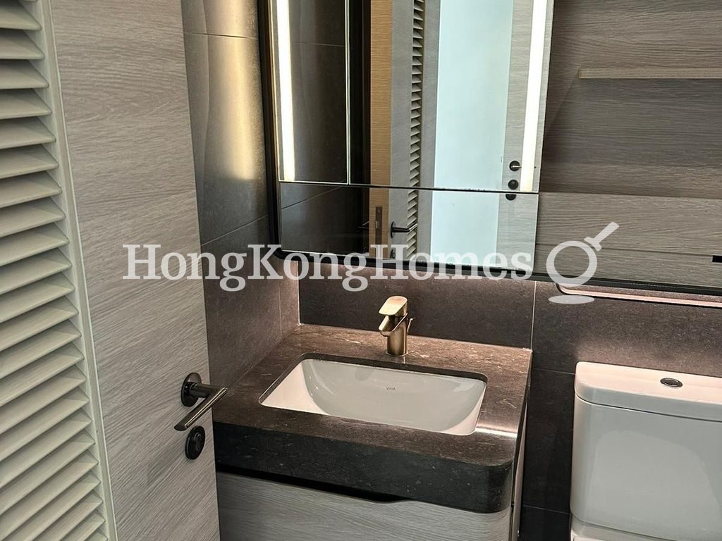 Guest Bathroom — Fleur Pavilia - Tower 03, North Point