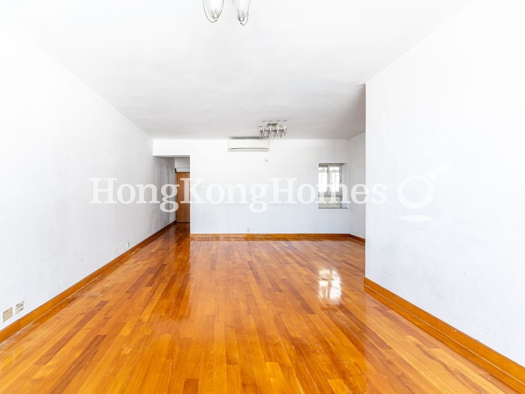 Living and Dining Room — Highland Mansion, Causeway Bay