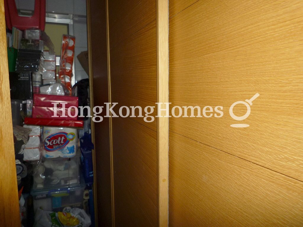 Maid's Room — 麗港城 - 04期, 22座, 灣畔居，藍田