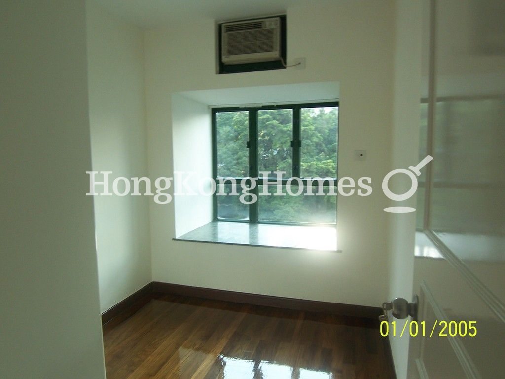 Third Bedroom — 萬信臺，東半山