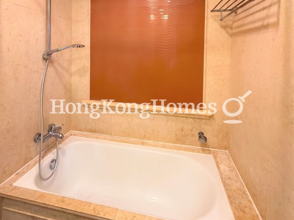 Guest Bathroom — 君頤峰 - 03座，何文田窩打老道