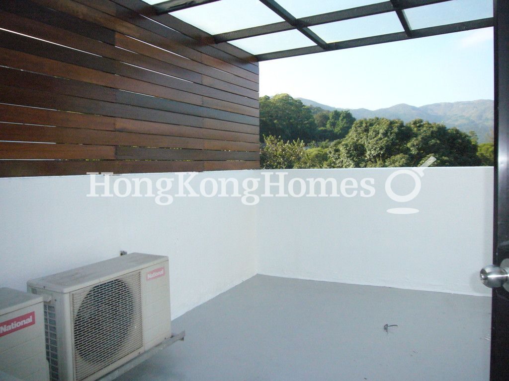 Private Roof Terrace — 寶石小築，西貢