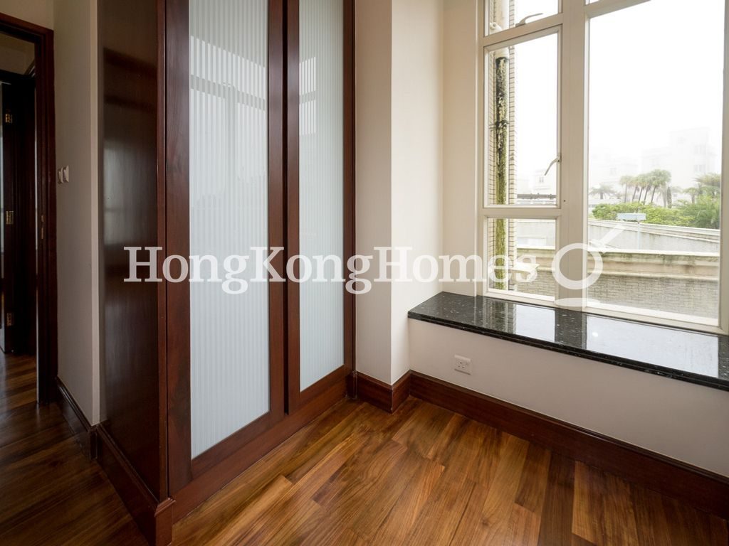 Third Bedroom — 8-10 柯士甸山道 - 第05座，山頂