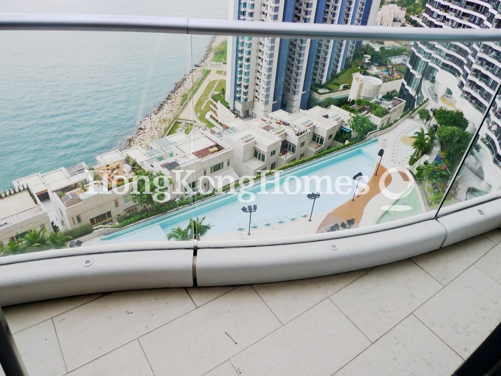 Balcony — Residence Bel-Air - Phase 06 - Bel-Air No. 8, Tower 7, Pokfulam