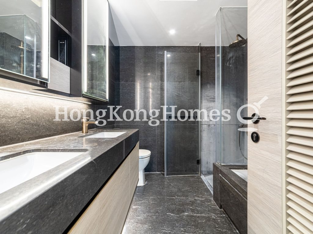 Master Bathroom — Fleur Pavilia, North Point