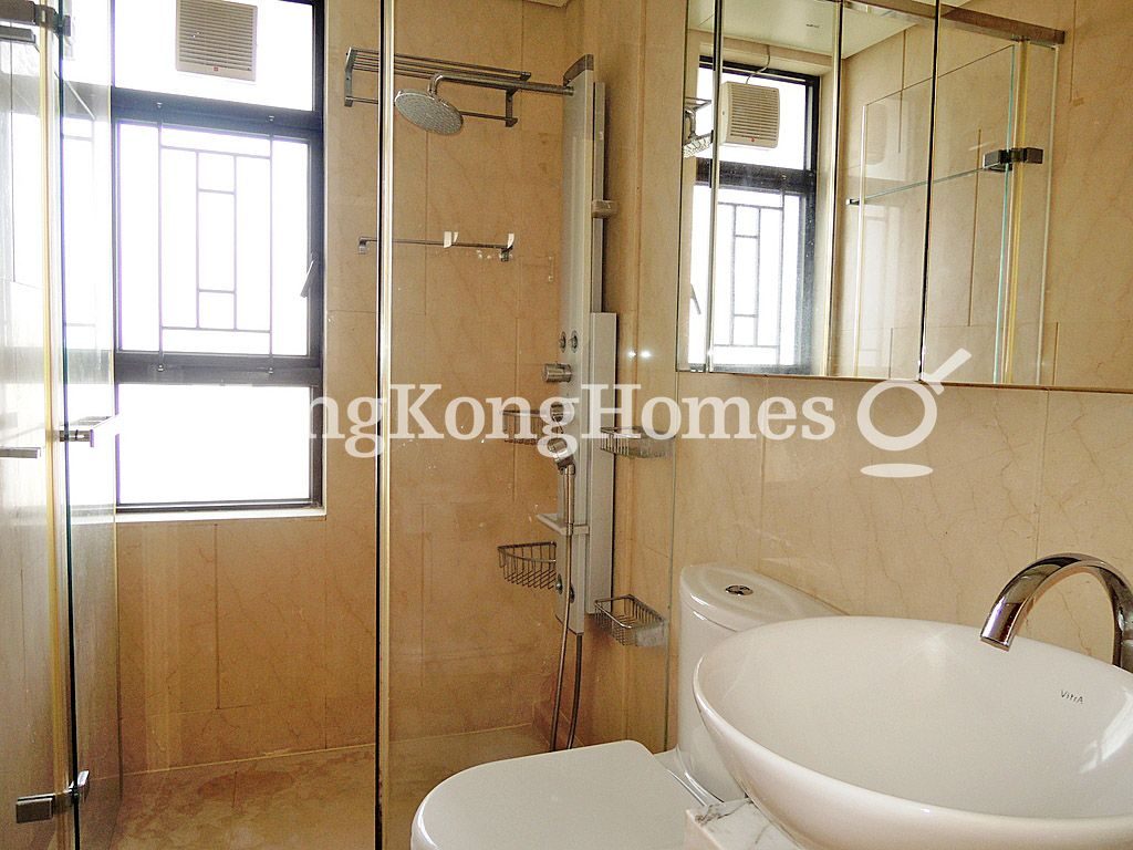 Guest Bathroom — 貝沙灣 06期 Bel-Air No. 8 7座，薄扶林