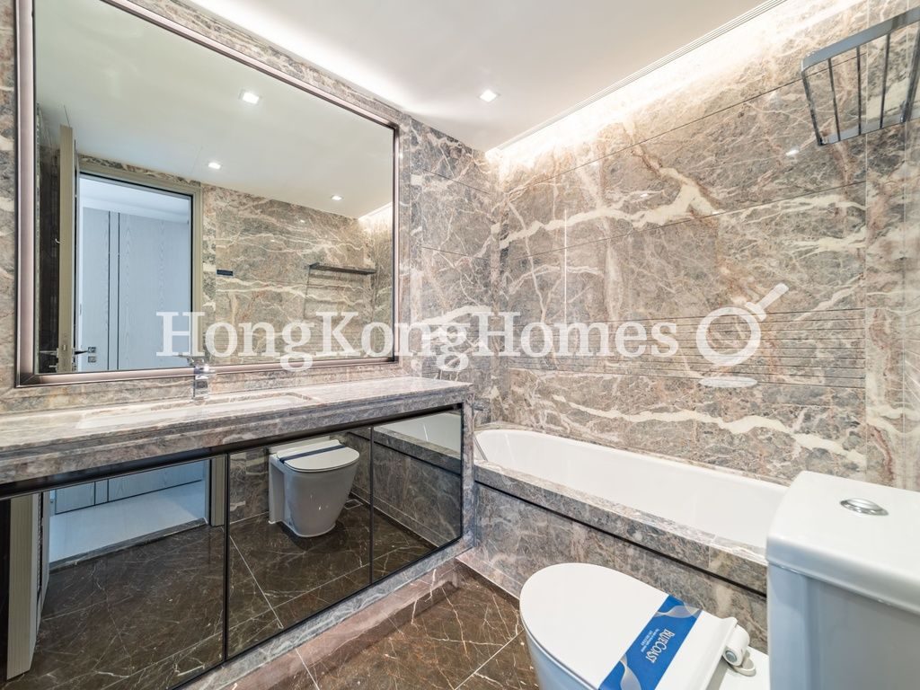 Master Bathroom — The Southside - Phase 3B - Blue Coast - Tower 1B, Wong Chuk Hang