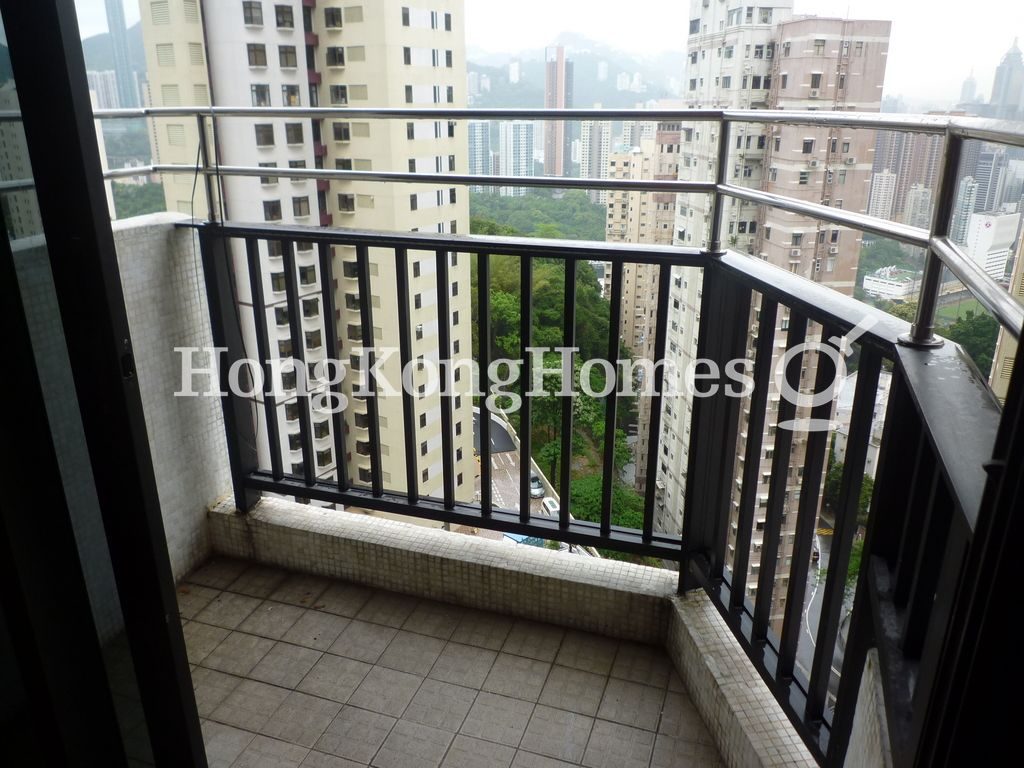 Balcony — Flora Garden - Block 02, Jardine's Lookout