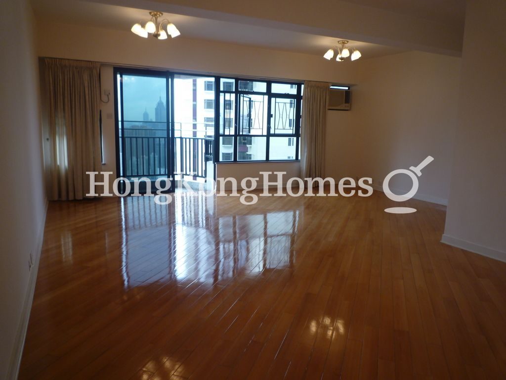 Living Room — Flora Garden - Block 02, Jardine's Lookout